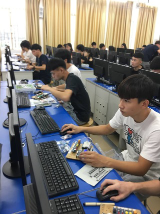 信工特色，灣區魅力 | 2020年廣東新安職業技術學院信息工程系專業介紹——計算機信息技術開發
